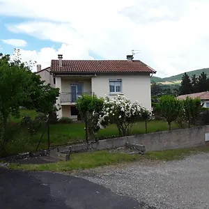 https://le-cerisier.midi-pyreneeshotels.com